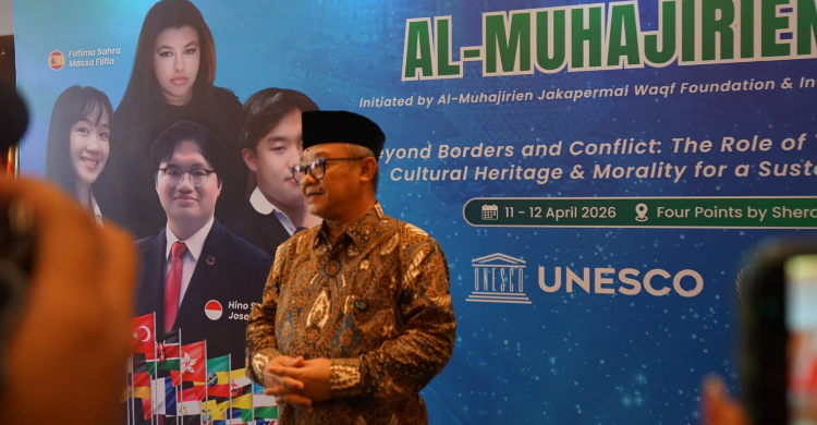 AMUN 2026 Welcomes 200 Delegates, Al Azhar Bekasi Students Win Multiple Awards