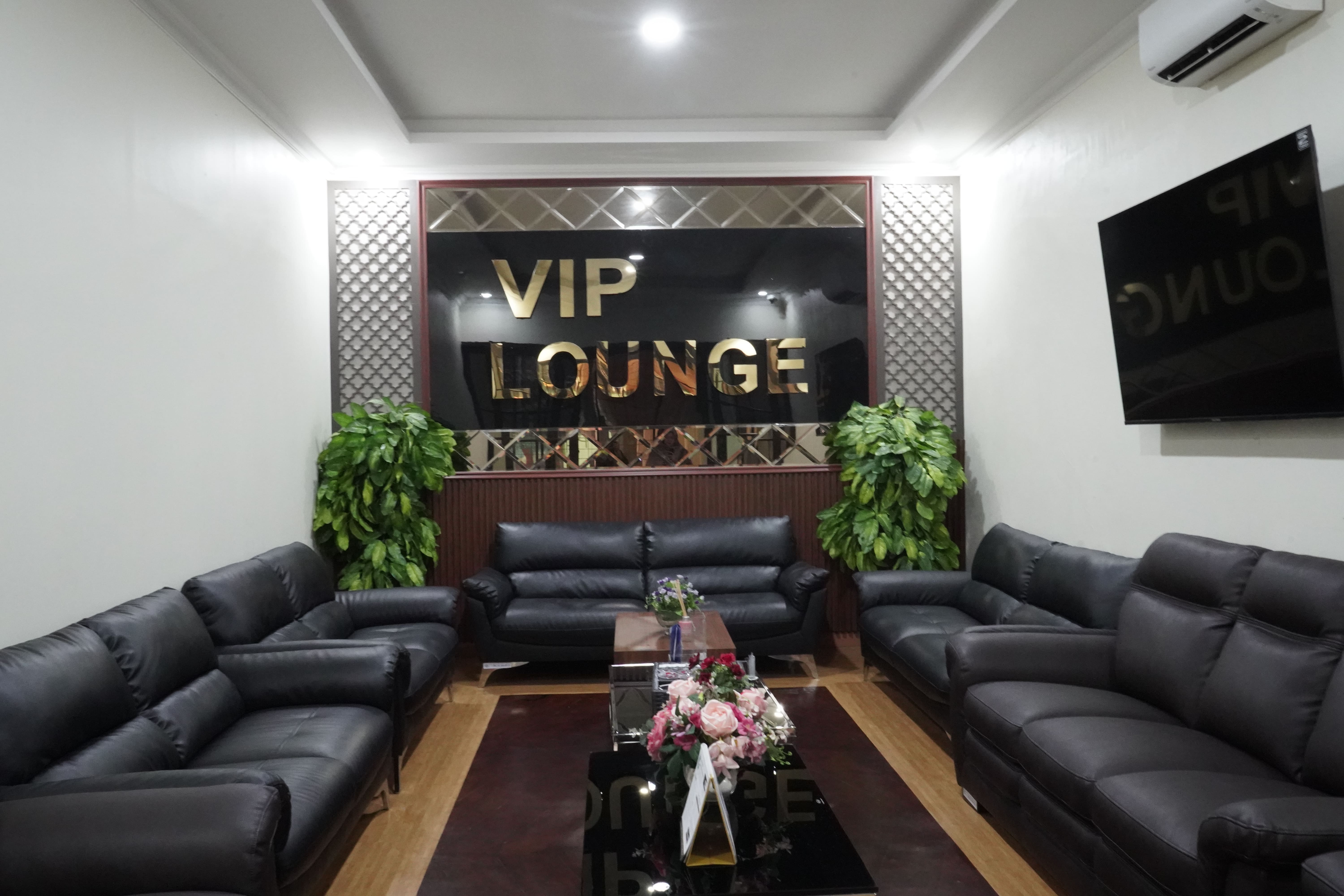 VIP Lounge