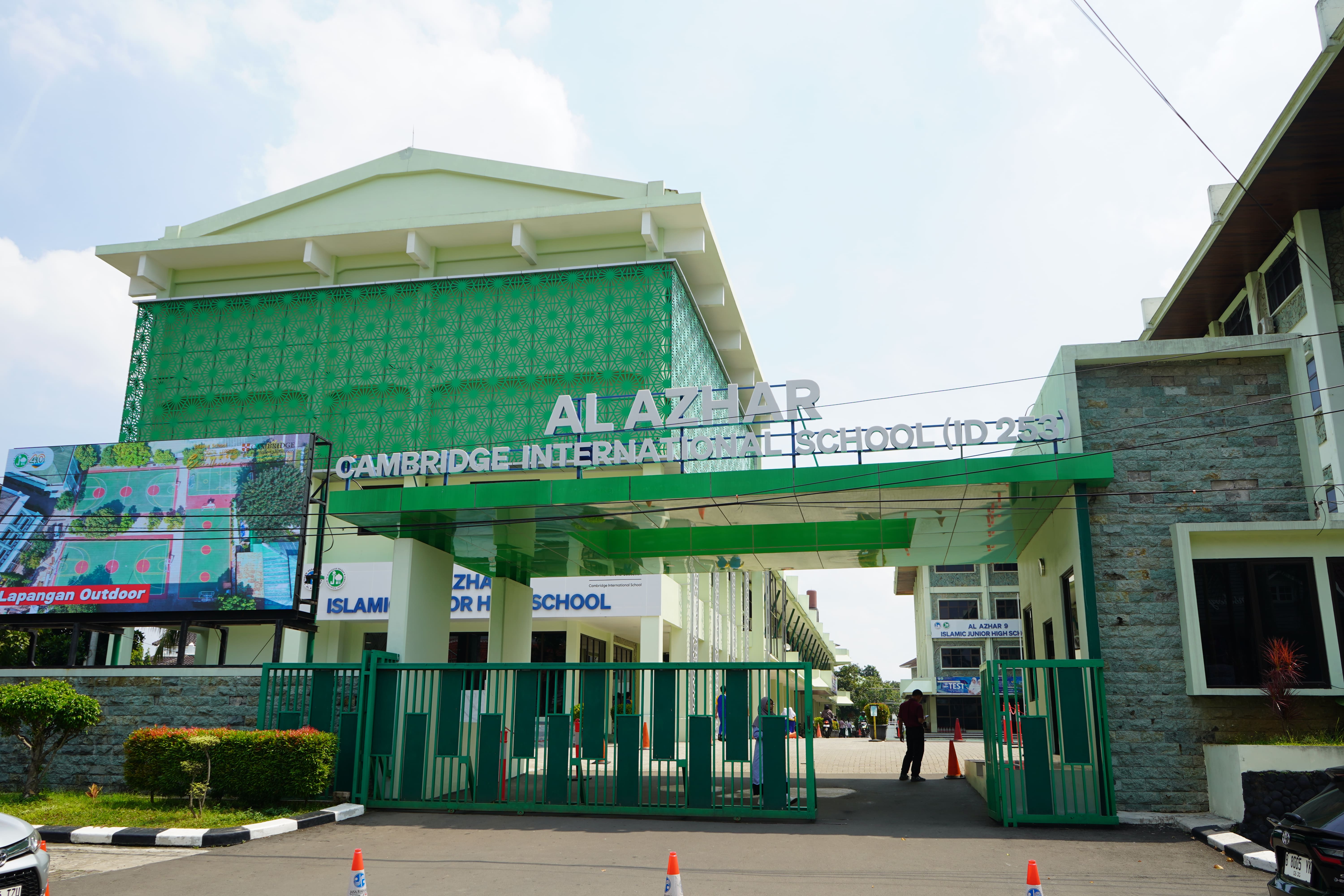 Cambridge International School