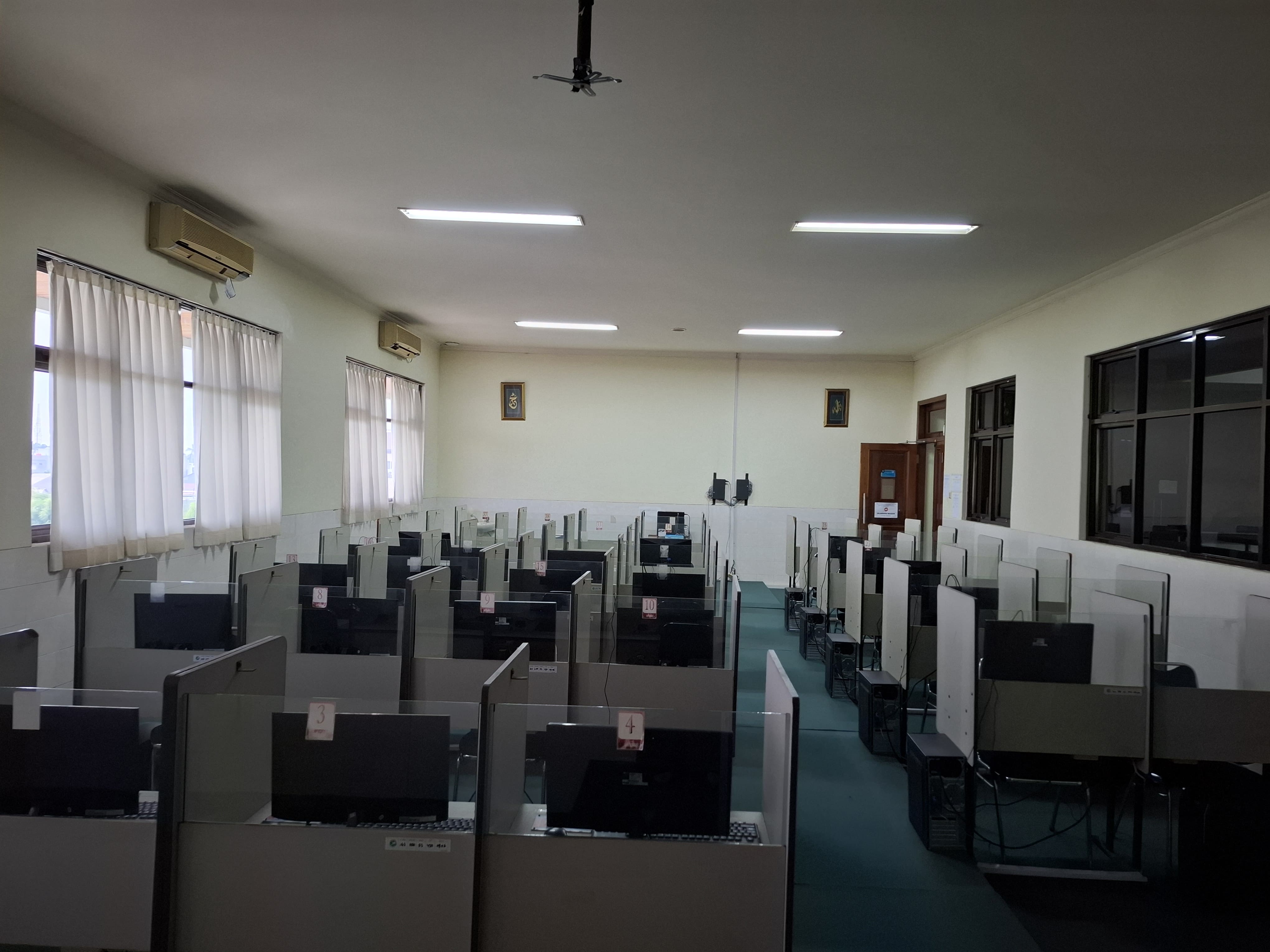 Language Laboratory s