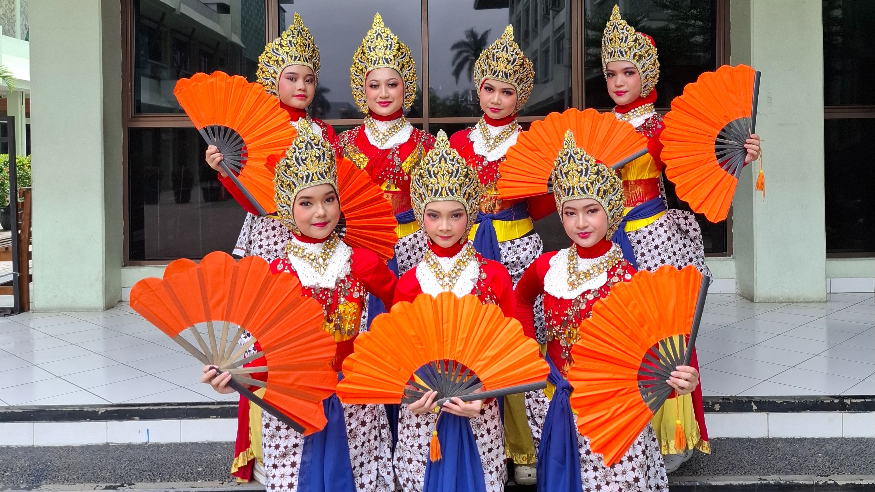 Traditional Dance Team A Wins 2nd Place at Gelantara Competition by the Department of Culture & Tourism