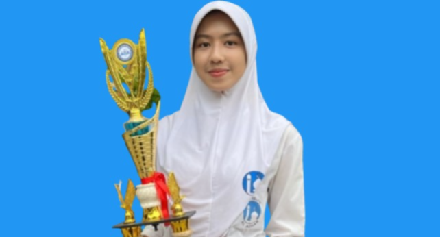 Aurelia Jinaan Kamila Raih Juara 3 di Manifestasi Cinta Bahasa