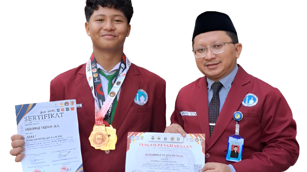 Winning Two Medals Muhammad Yaqdhan Brings Pride to Al Azhar 9 Islamic Junior High School