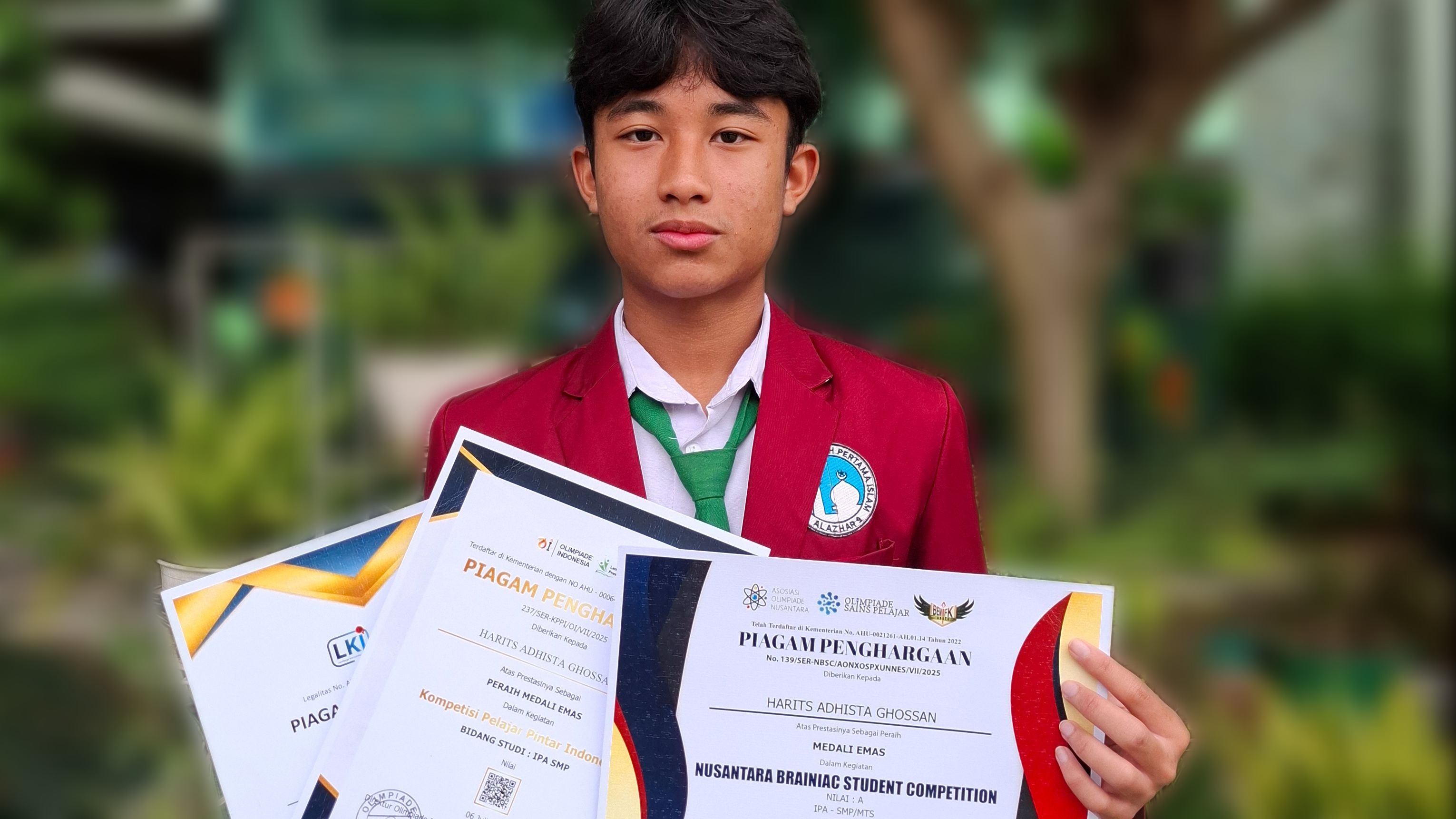 Harits Adhista Ghossan Sweeps 3 Gold Medals in Science Olympiad Competitions
