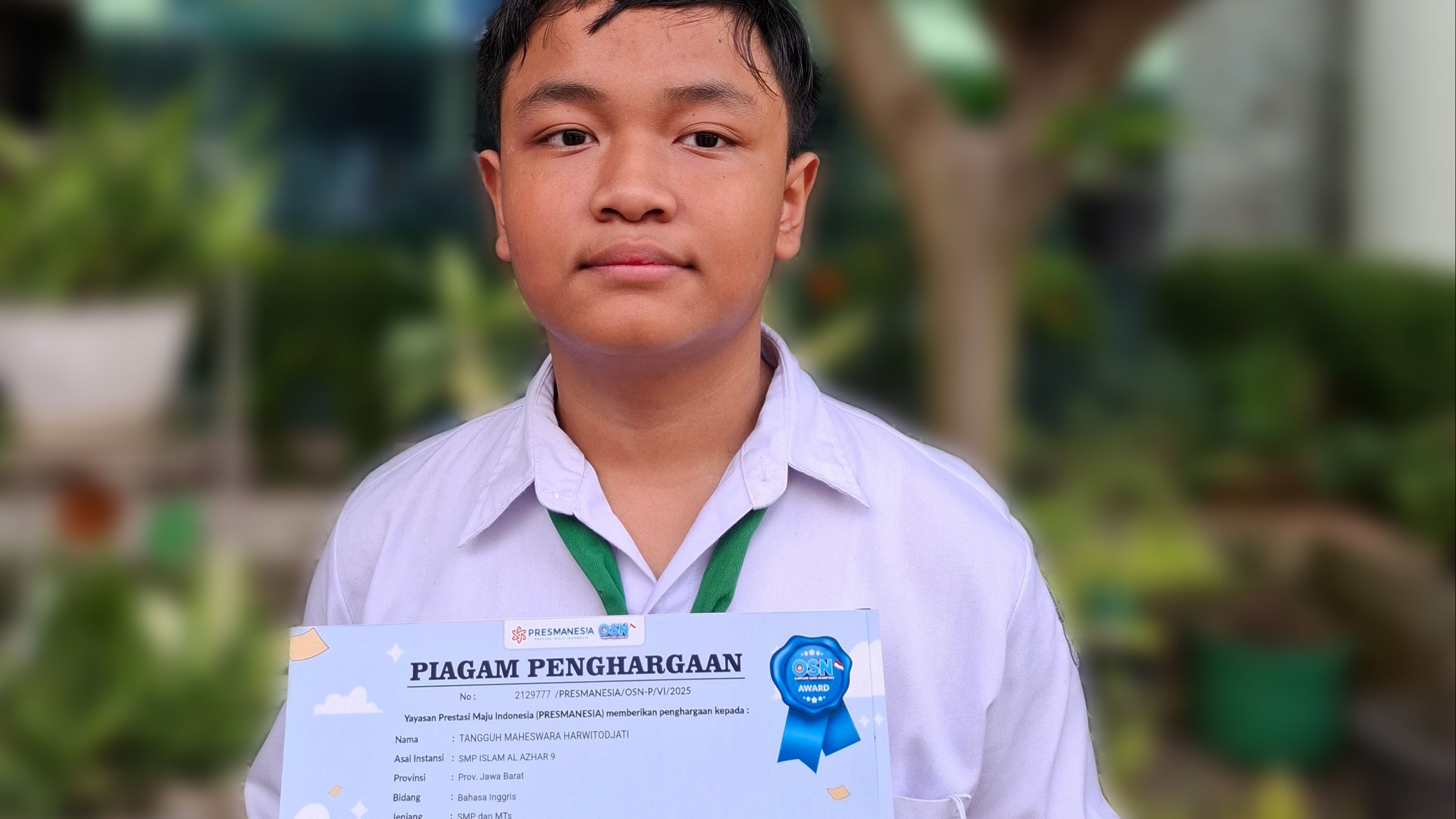 Tangguh Maheswara Harwitodjati Wins a Gold Medal in English and a Bronze Medal in Science at the Festival Olimpiade Sains Nasional