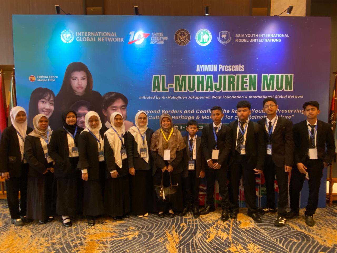 Delegation of SMP Islam Al Azhar 44 Grand Wisata Participates in the Asian Youth International Model United Nations.
