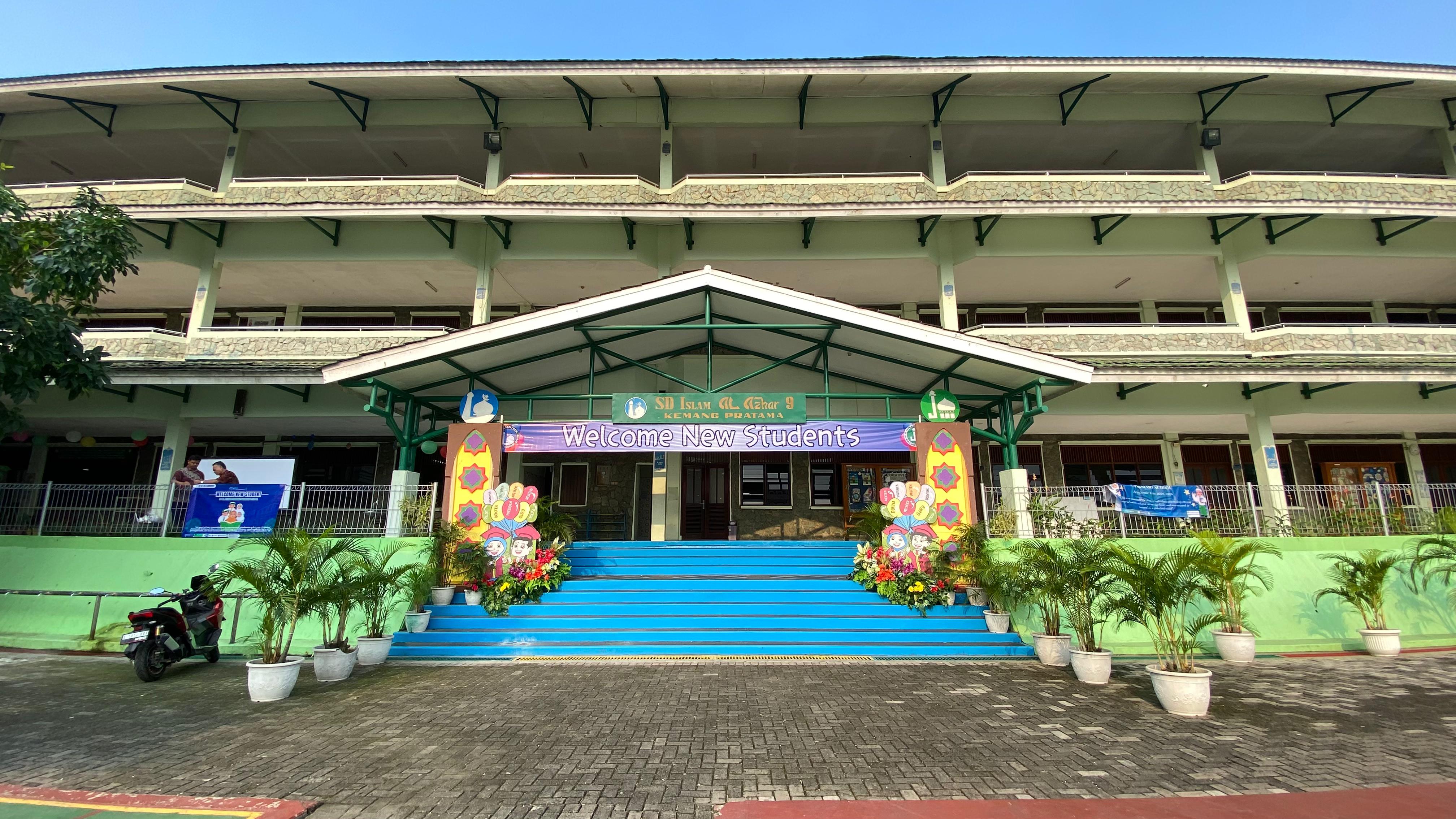 School Orientation Program at Al Azhar 9 Islamic Elementary School: An Educational and Enjoyable Introduction to the School Environment