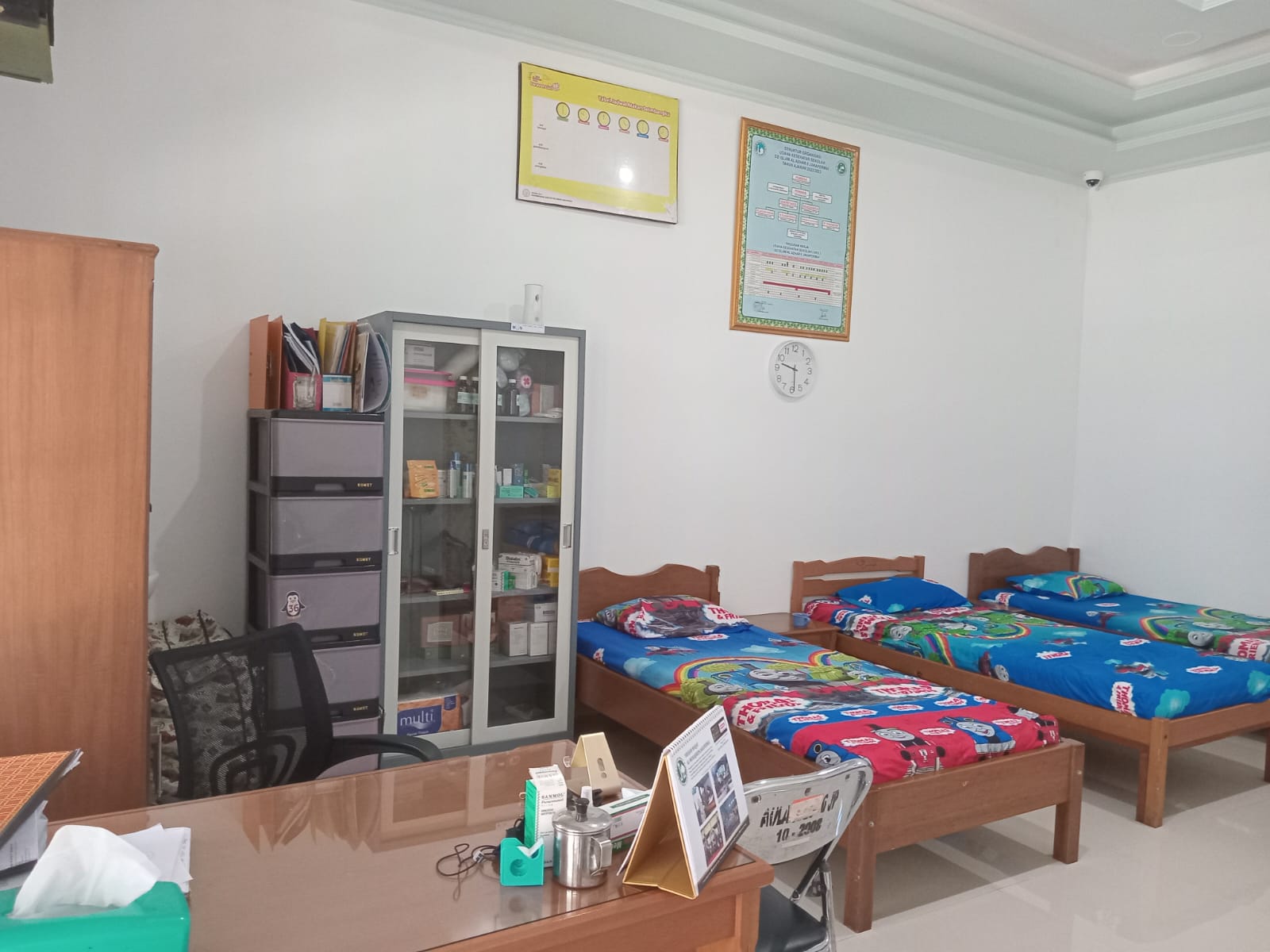 5. UKS (School Health Unit)